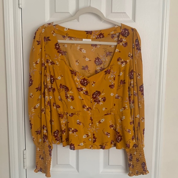 Women’s floral blouse NWT Size M - Picture 1 of 7